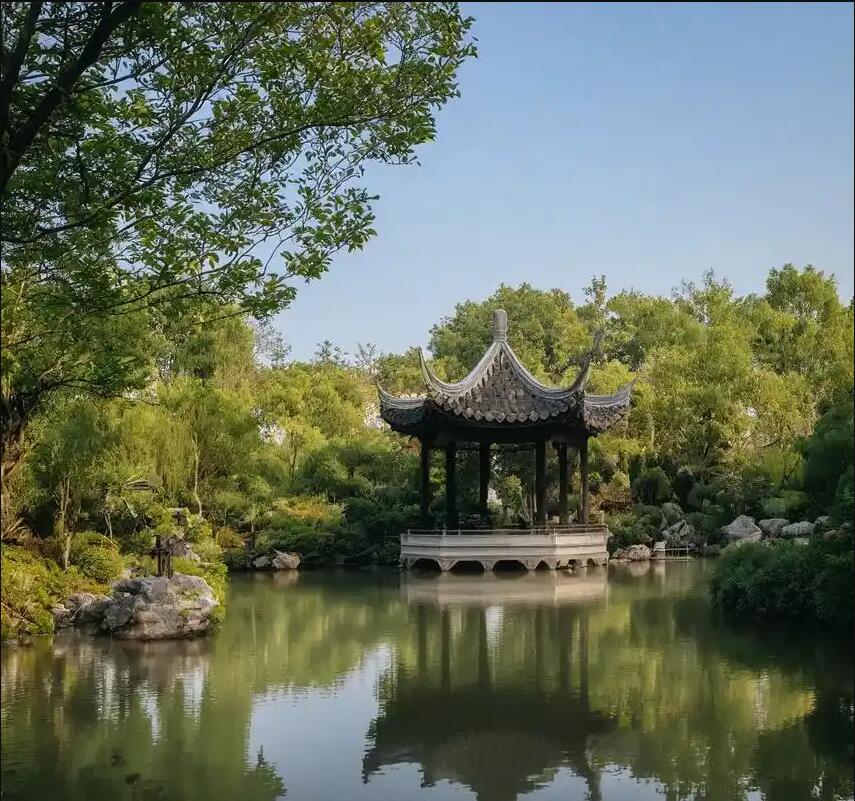 湘潭雨湖怜寒航空航天有限公司